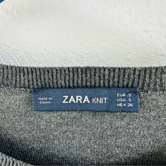 Zara Knit Pearl Embellished Gray Sweater Size‎ S - Picture 2 of 3